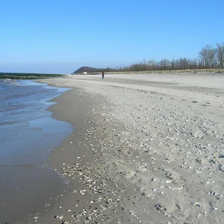 Koserow, Lindenstrasse 18 Wg 7 *